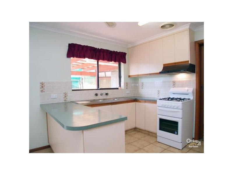 2/2 Ellis Road, Morphett Vale SA 5162