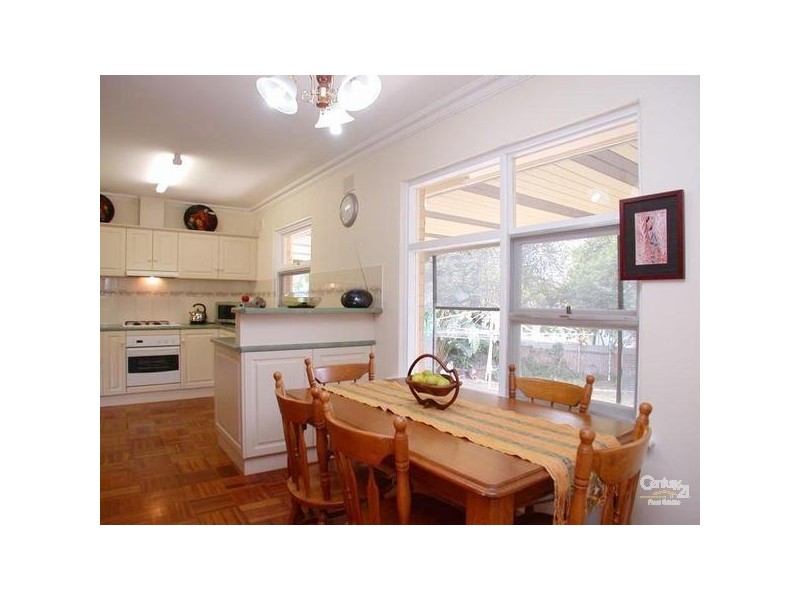 18 Ian Street, Morphett Vale SA 5162