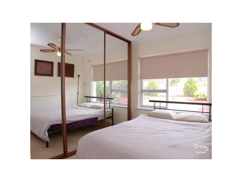 18 Ian Street, Morphett Vale SA 5162