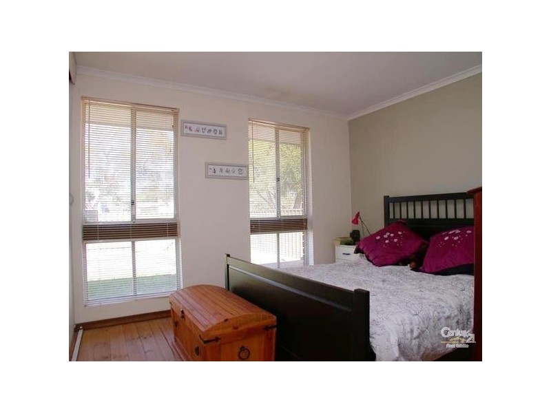 5 McCartney Street, Morphett Vale SA 5162