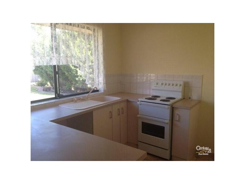 32 Whittaker Avenue, Old Reynella SA 5161
