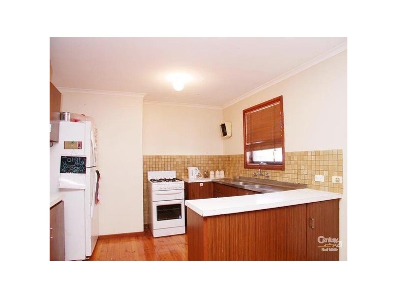 6 Lindsay Drive, Morphett Vale SA 5162