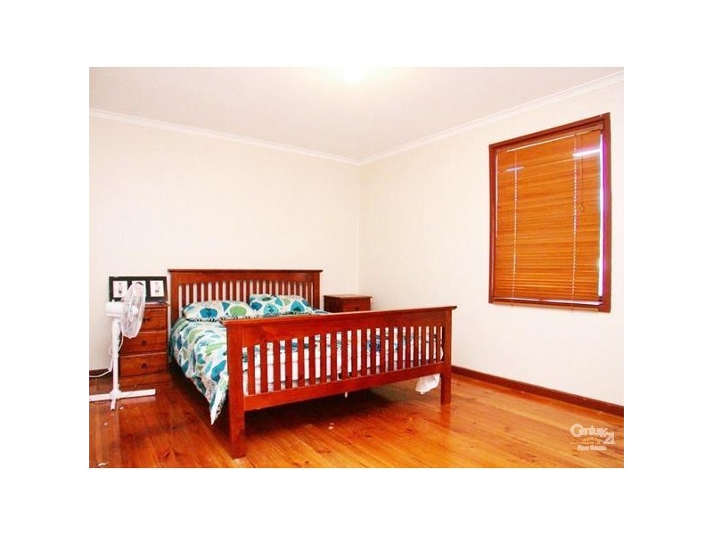 6 Lindsay Drive, Morphett Vale SA 5162