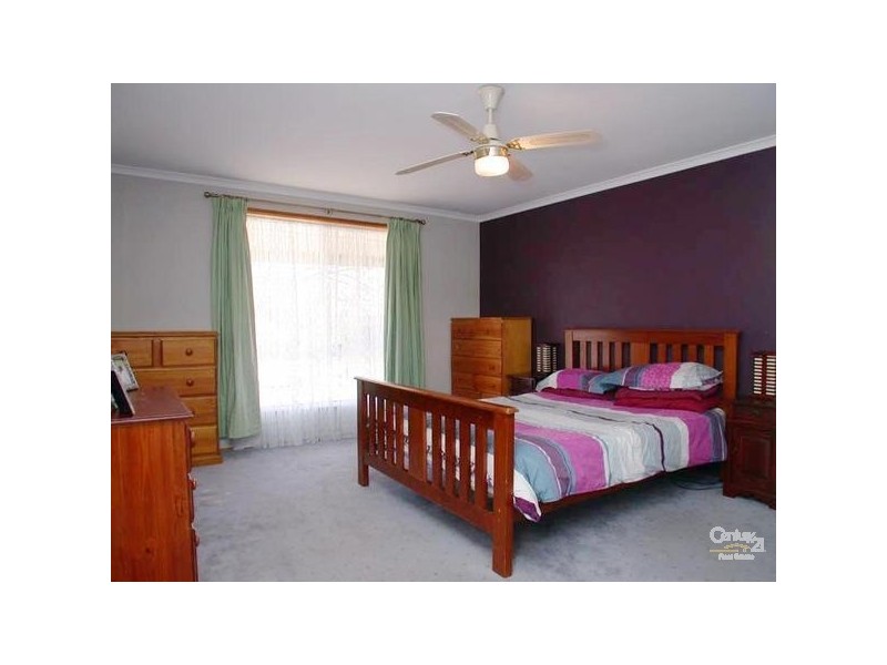 62 Lemon Road, Trott Park SA 5158
