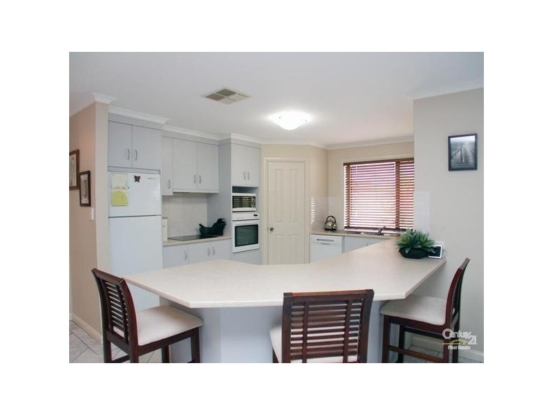 16 Harvest Drive, Mclaren Vale SA 5171