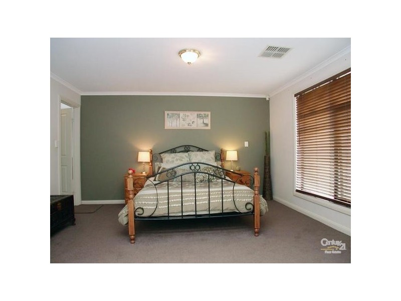 16 Harvest Drive, Mclaren Vale SA 5171