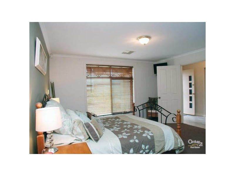 16 Harvest Drive, Mclaren Vale SA 5171