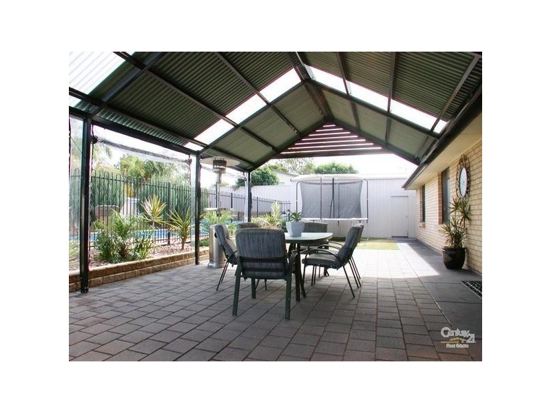 16 Harvest Drive, Mclaren Vale SA 5171