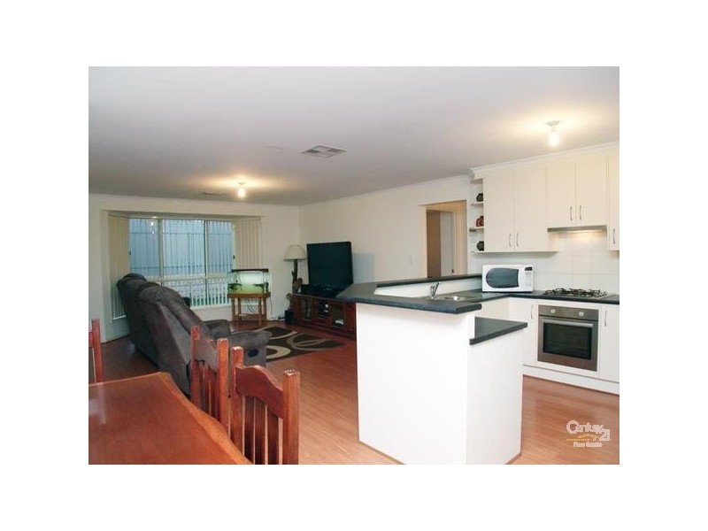 18 Edithburgh Avenue, Seaford Rise SA 5169