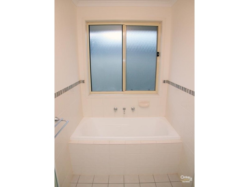 18 Edithburgh Avenue, Seaford Rise SA 5169