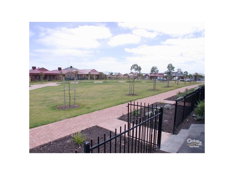 2/22 Coastguard Road, Seaford Meadows SA 5169