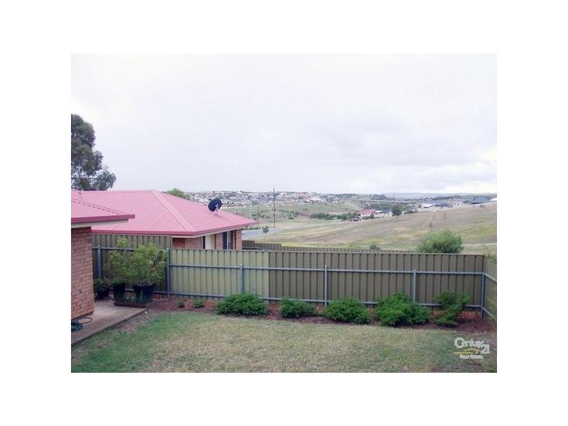 U1 and 2 10 Lennard Drive, Moana SA 5169