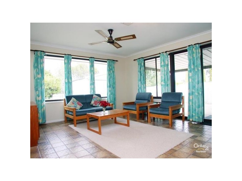 10 Dridan Crescent, Trott Park SA 5158