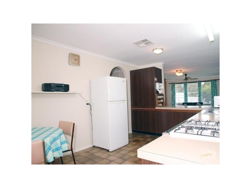 10 Dridan Crescent, Trott Park SA 5158