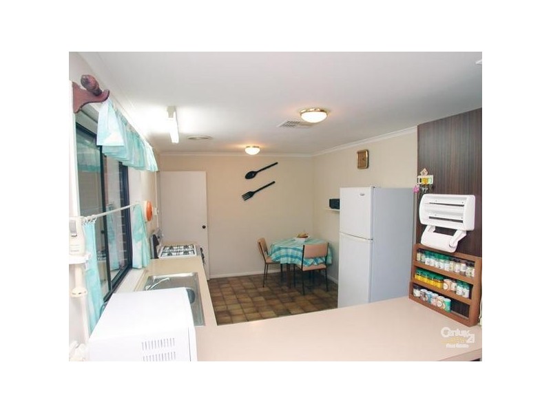 10 Dridan Crescent, Trott Park SA 5158