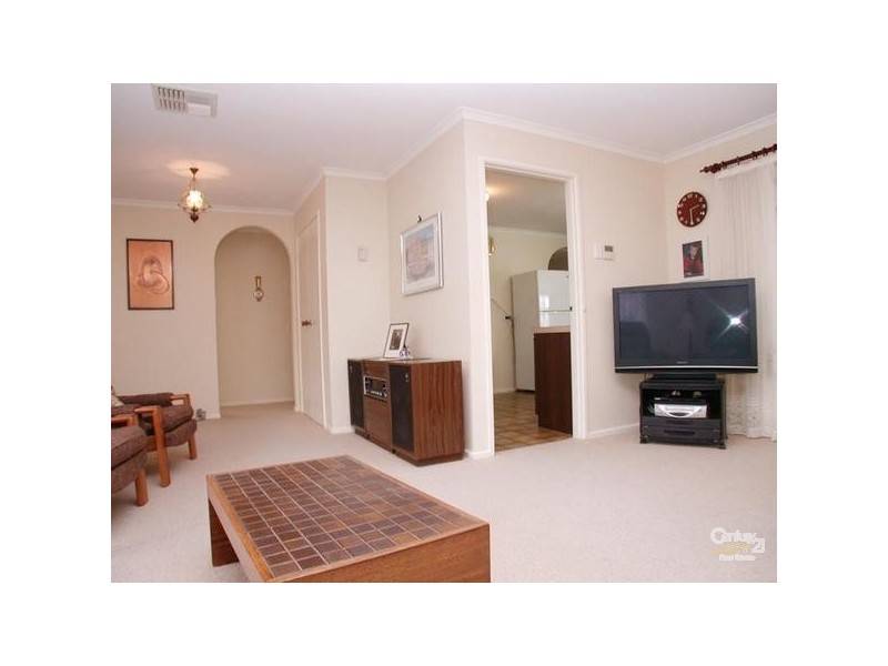 10 Dridan Crescent, Trott Park SA 5158