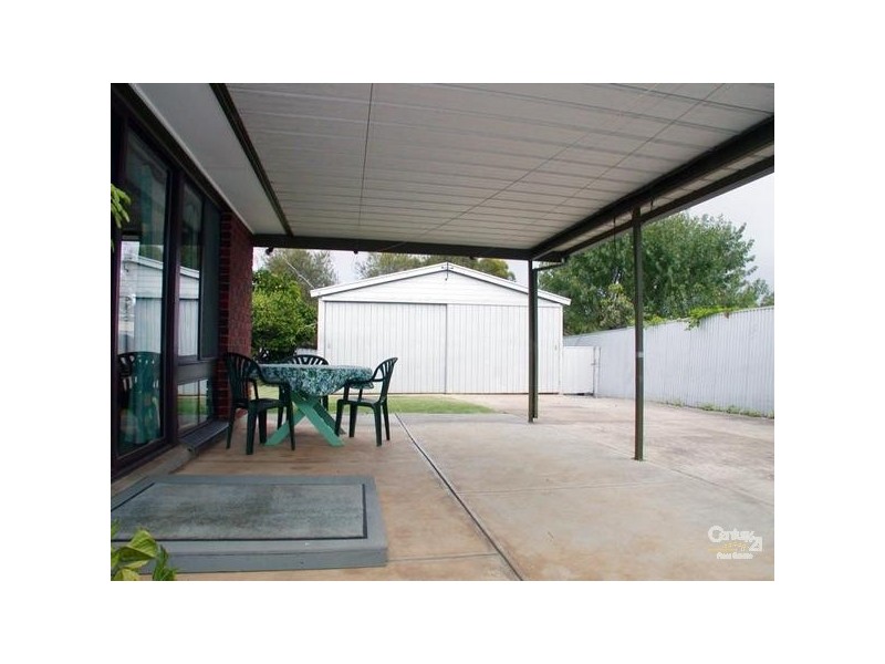 10 Dridan Crescent, Trott Park SA 5158