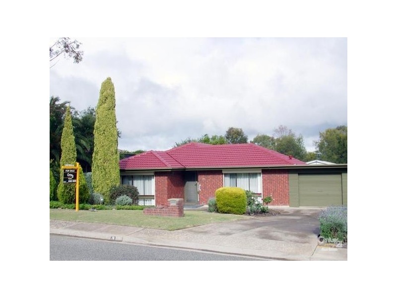 10 Dridan Crescent, Trott Park SA 5158