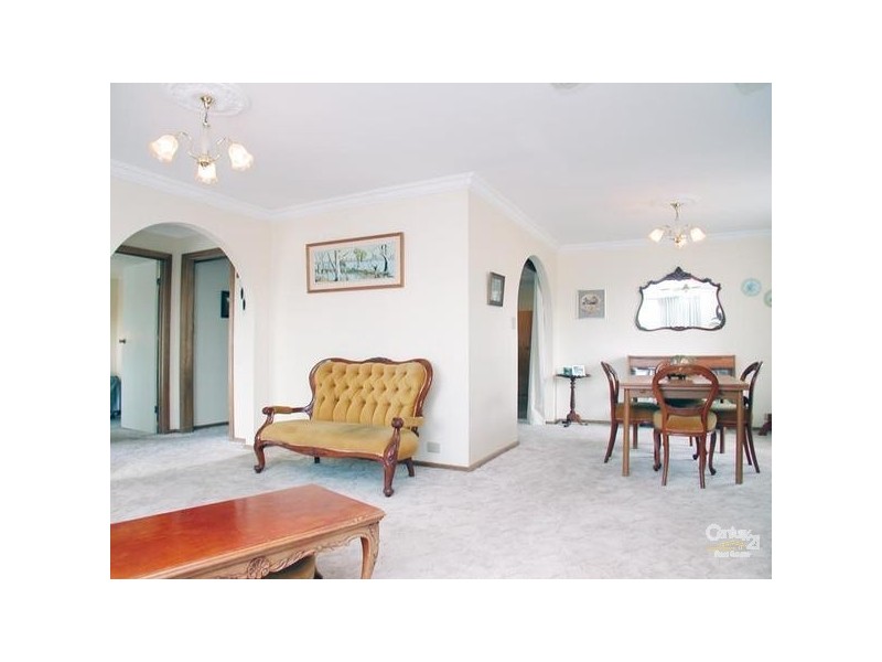 2 Dylan Court, Woodcroft SA 5162