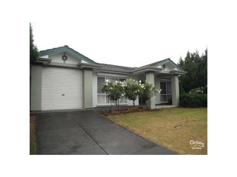 71 Warburton Drive, Woodcroft SA 5162