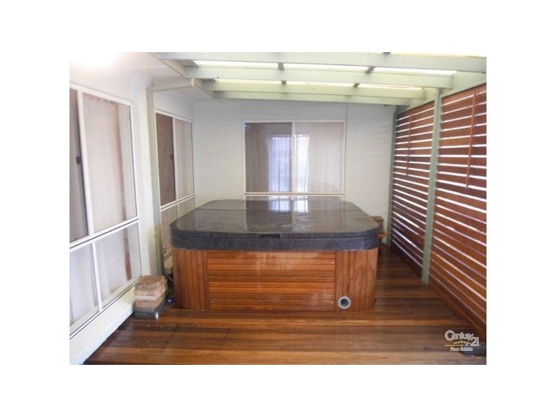 71 Warburton Drive, Woodcroft SA 5162
