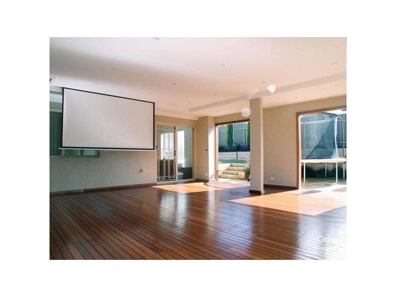 32 Estate Drive, Flagstaff Hill SA 5159