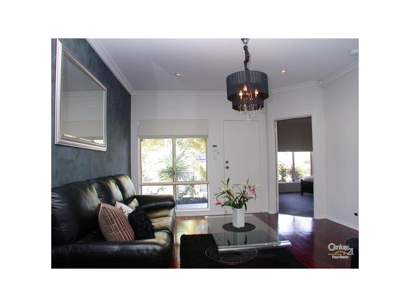 32 Estate Drive, Flagstaff Hill SA 5159