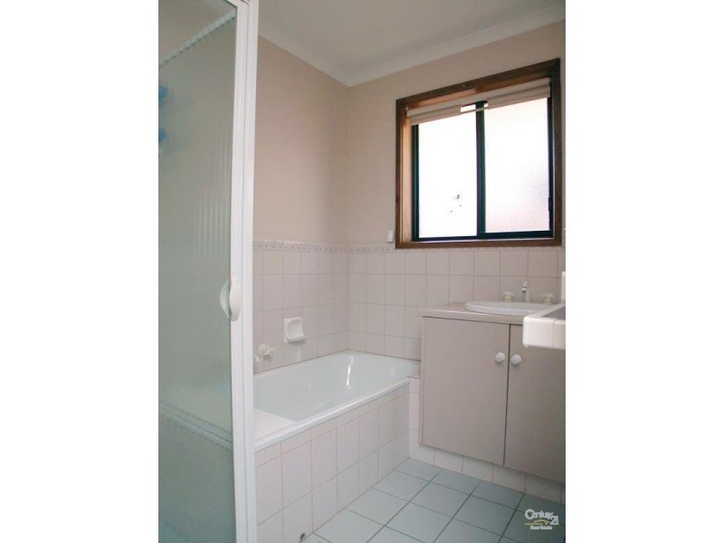 50 Endeavour Drive, Seaford Rise SA 5169