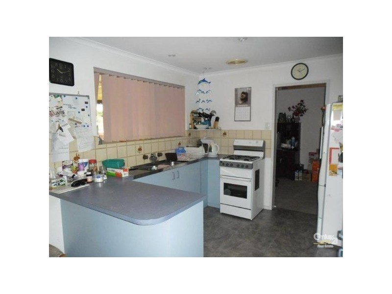 42 Kathryn Drive, Morphett Vale SA 5162