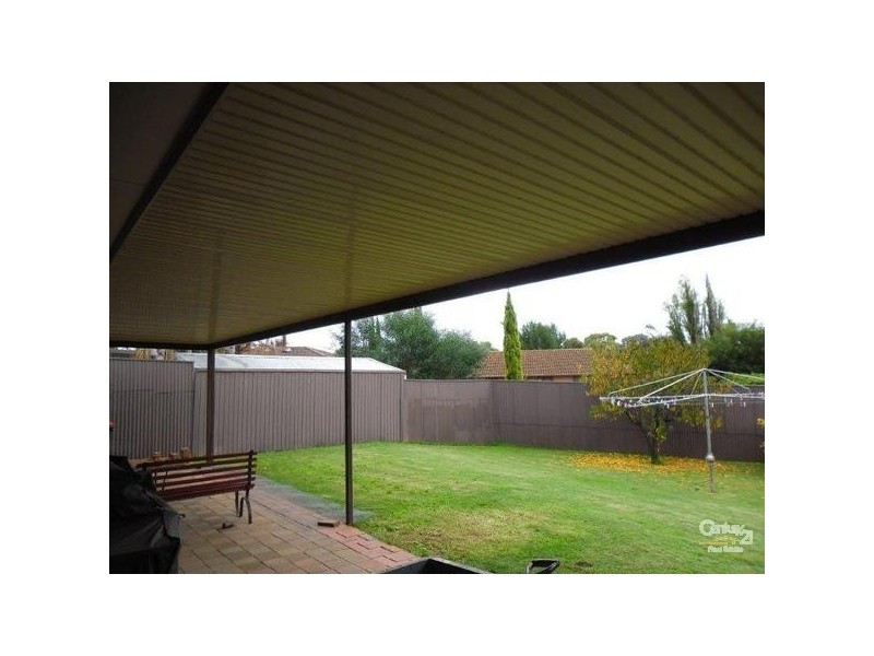42 Kathryn Drive, Morphett Vale SA 5162