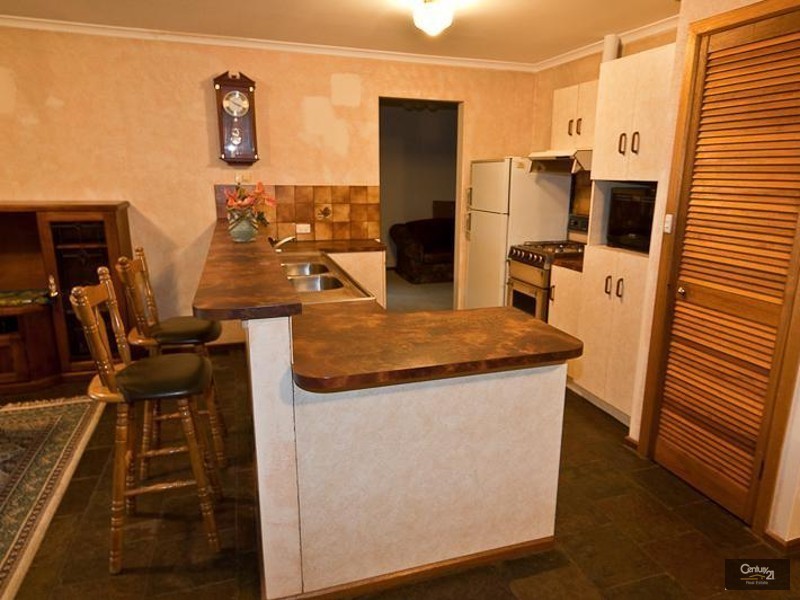 6 Waitz Court, Morphett Vale SA 5162