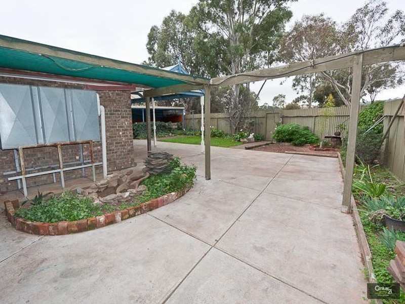 6 Waitz Court, Morphett Vale SA 5162