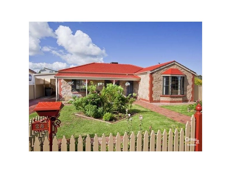 28 Clovelly Avenue, Christies Beach SA 5165