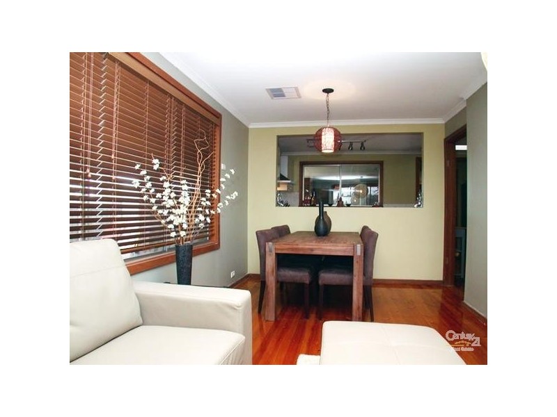 2 Beacon Crescent, Seaford SA 5169