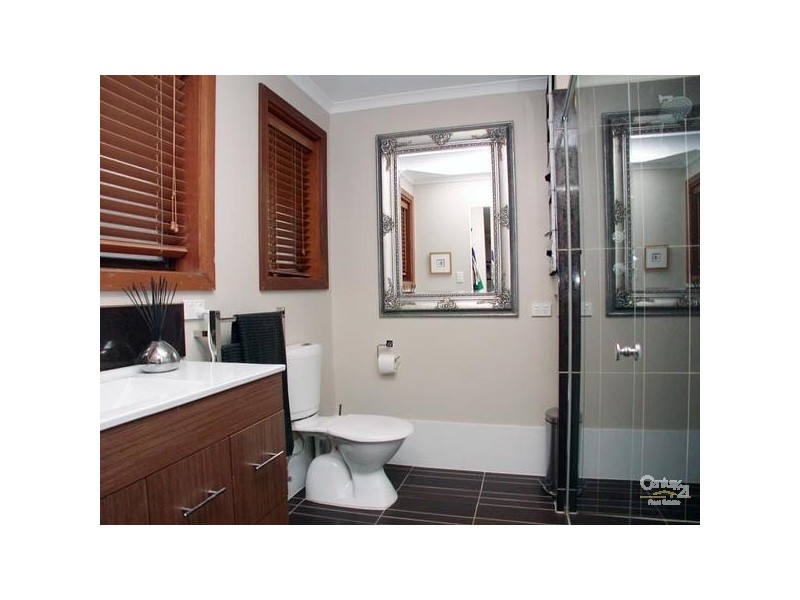 2 Beacon Crescent, Seaford SA 5169