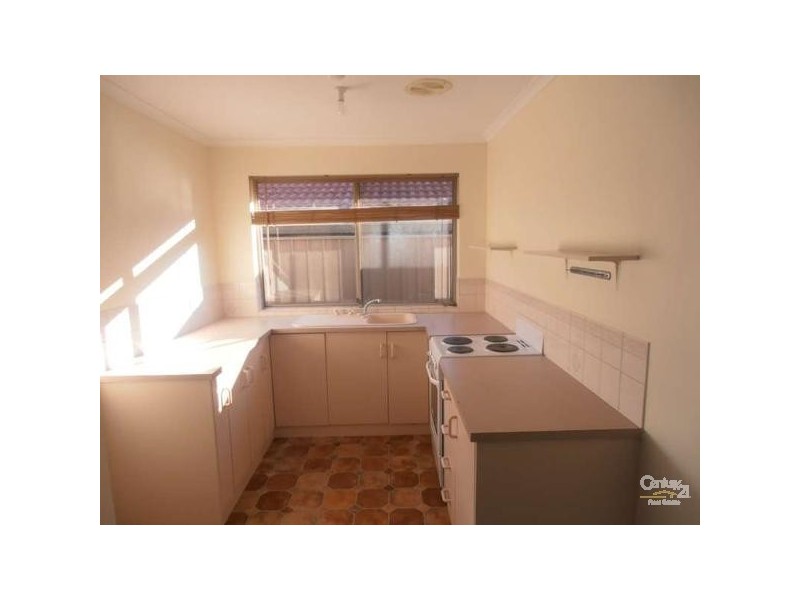 4 Goulding Grove, Noarlunga Downs SA 5168