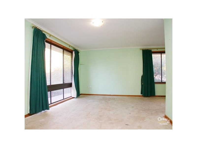 1 Bovard Court, Trott Park SA 5158