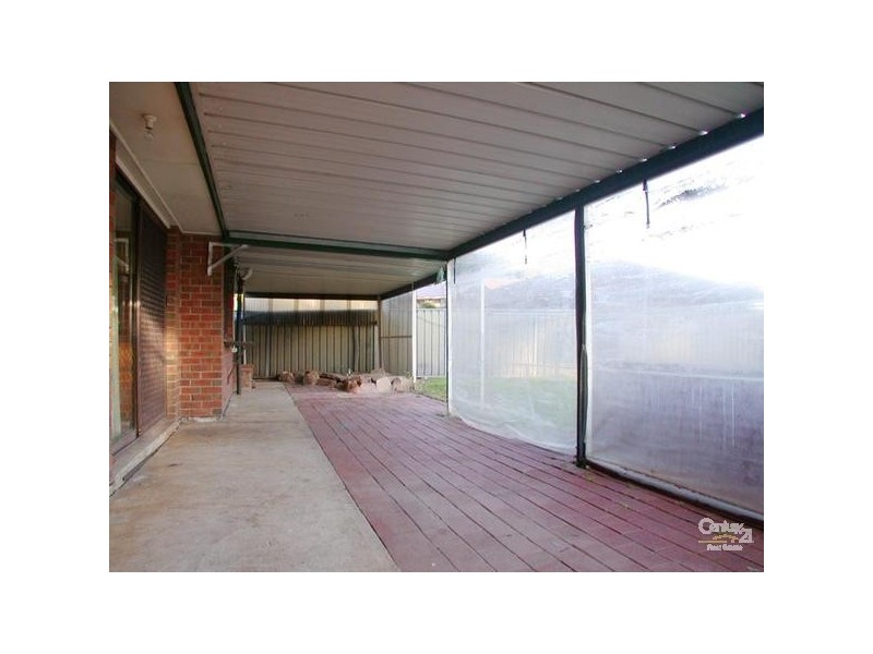 1 Bovard Court, Trott Park SA 5158