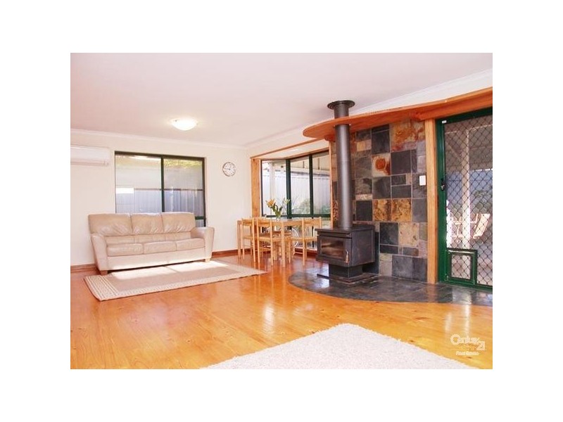 4 Pineview Close, Old Reynella SA 5161