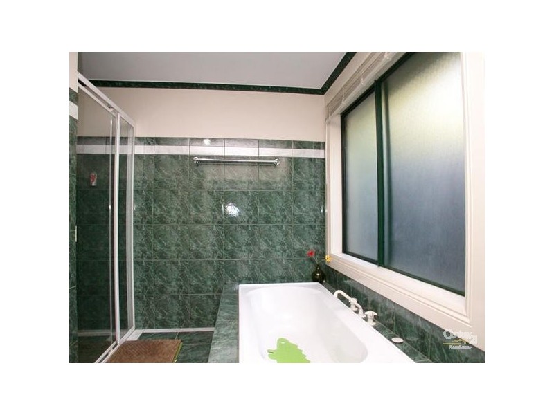 4 Pineview Close, Old Reynella SA 5161