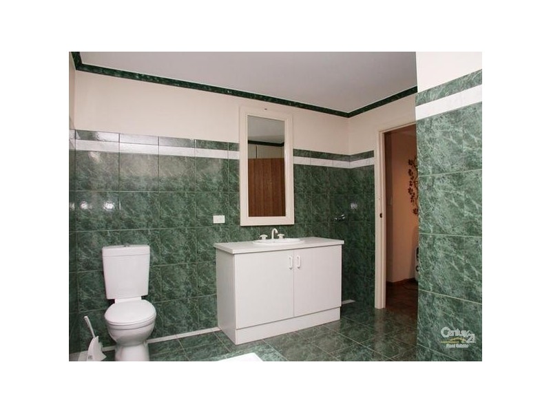 4 Pineview Close, Old Reynella SA 5161