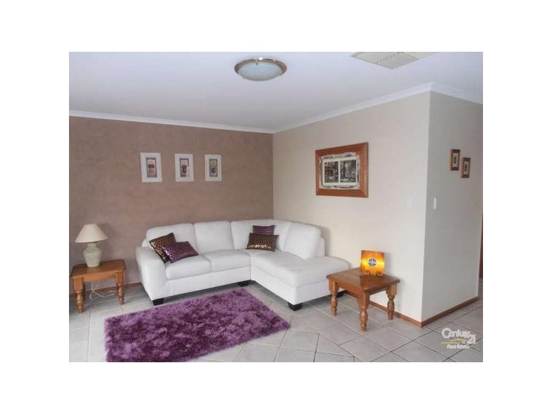 2 Augusta Drive, Seaford Rise SA 5169