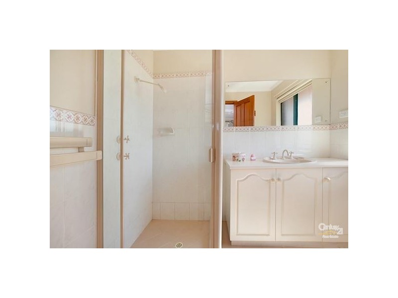 2 Augusta Drive, Seaford Rise SA 5169