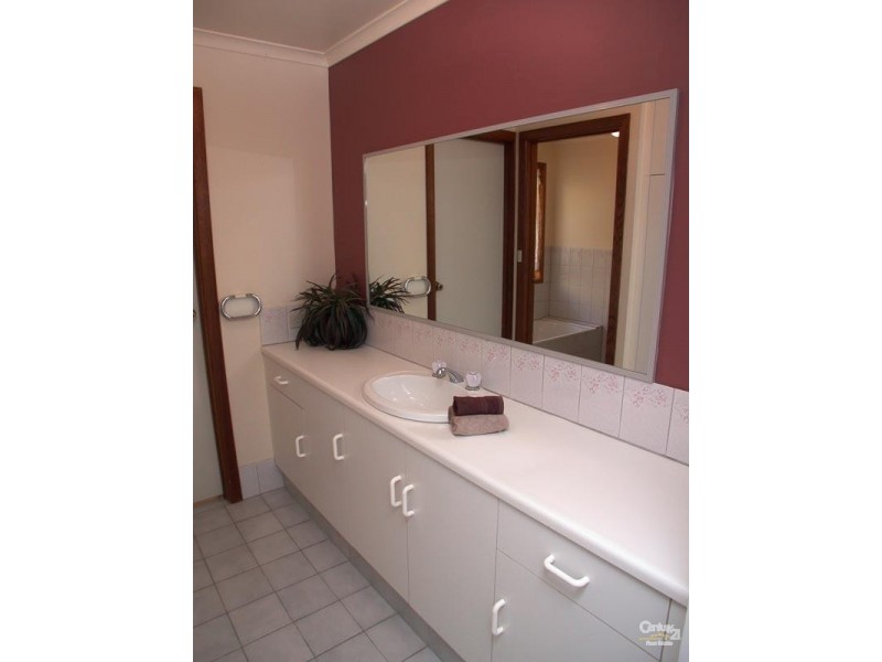 6 Wylie Court, Woodcroft SA 5162