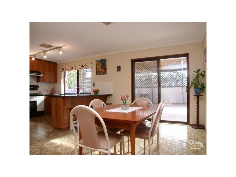 10 Candy Street, Morphett Vale SA 5162