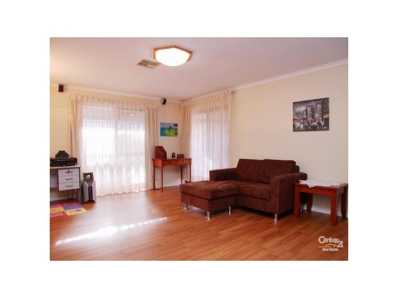 10 Candy Street, Morphett Vale SA 5162