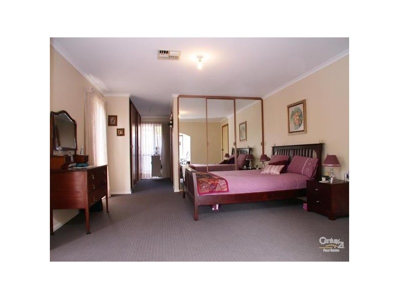 10 Candy Street, Morphett Vale SA 5162