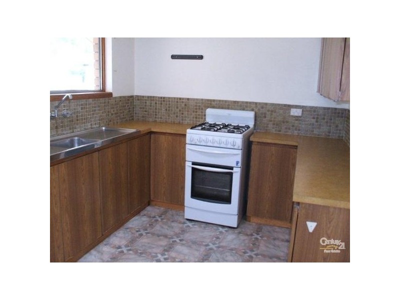 24 Cunningham St, Morphett Vale SA 5162