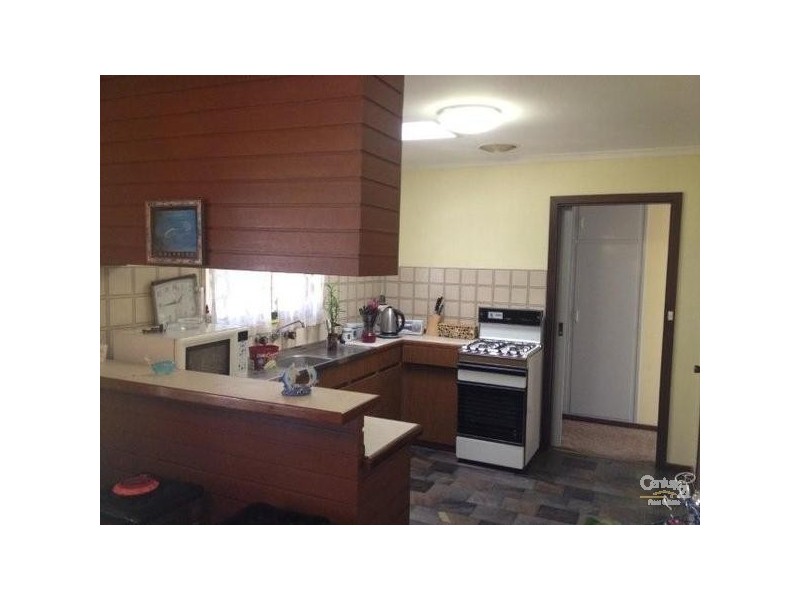 5 Chestnut Place, Hackham West SA 5163