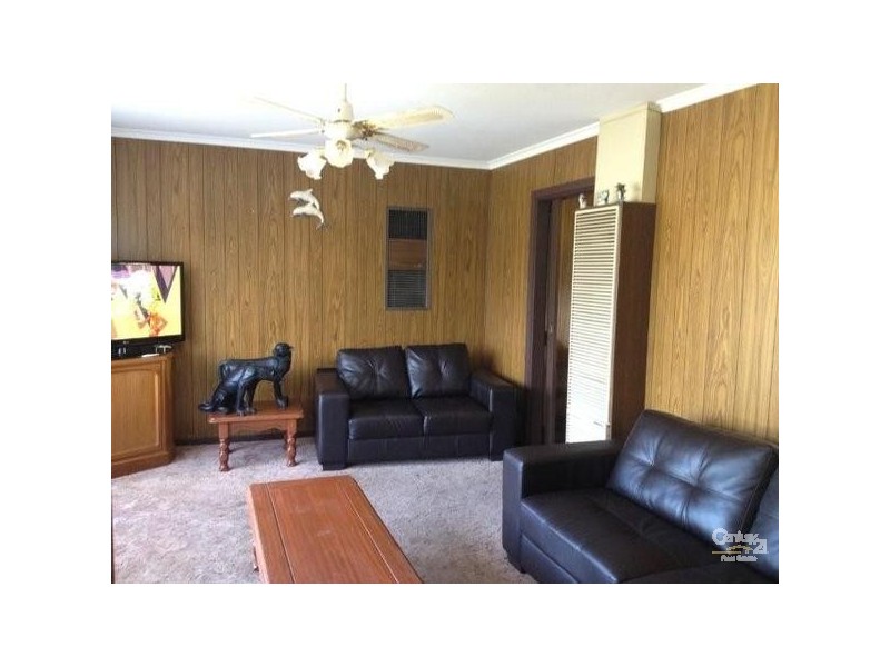 5 Chestnut Place, Hackham West SA 5163